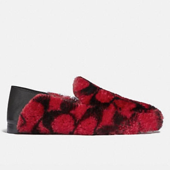 Coach Holly Signature Shearling Loafers Slippers RASPBERRY/BLACK - Picture 2 of 5